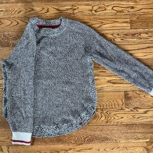 Roots Cabin Sweater - Ladies medium